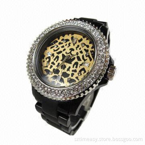 Fashionable plastic watches for women, wholesale